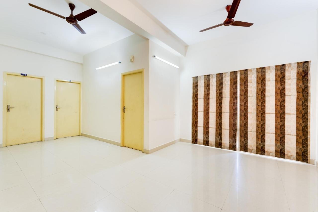 Hotel O J2 Service Apartment Chennai Exterior photo