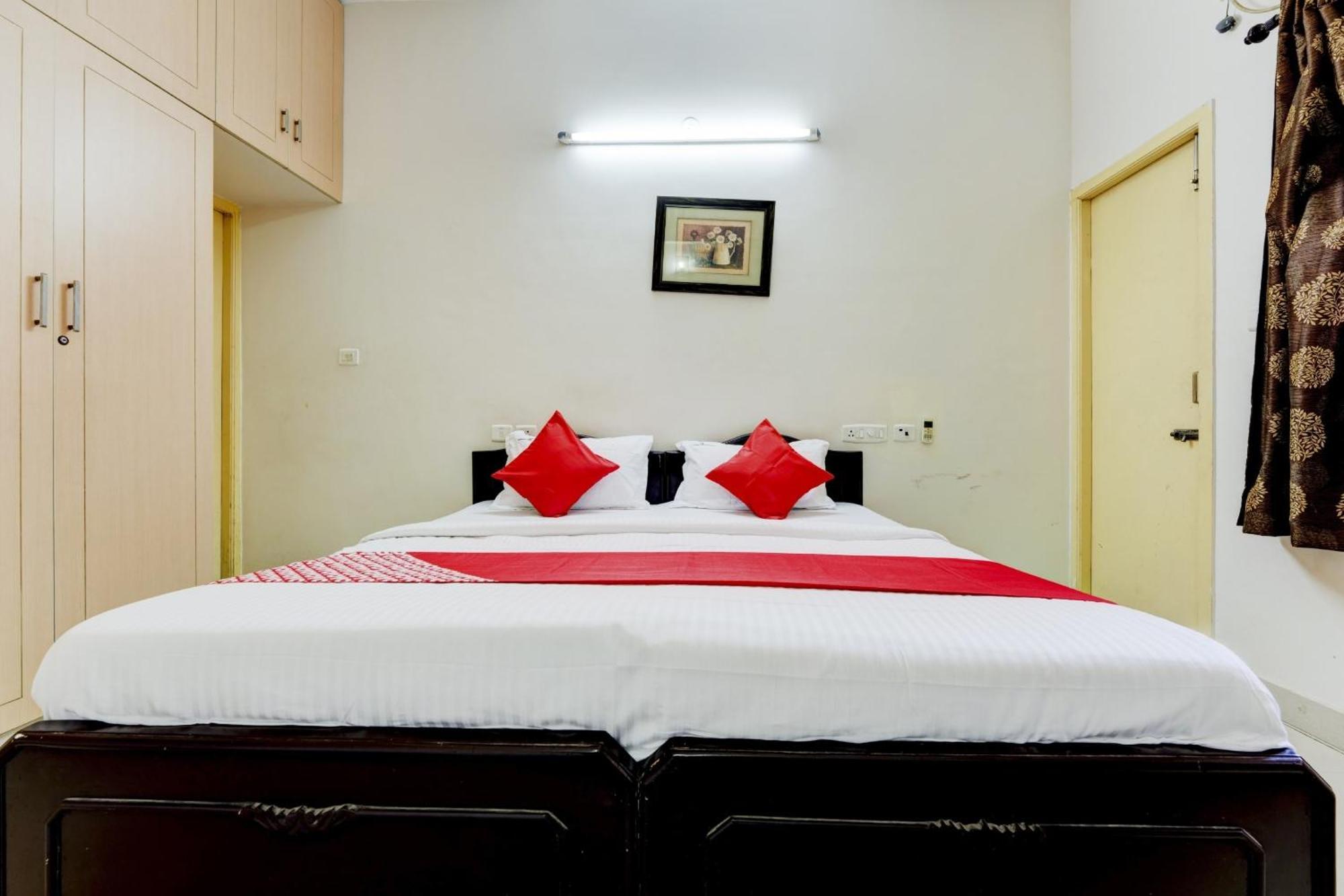 Hotel O J2 Service Apartment Chennai Exterior photo